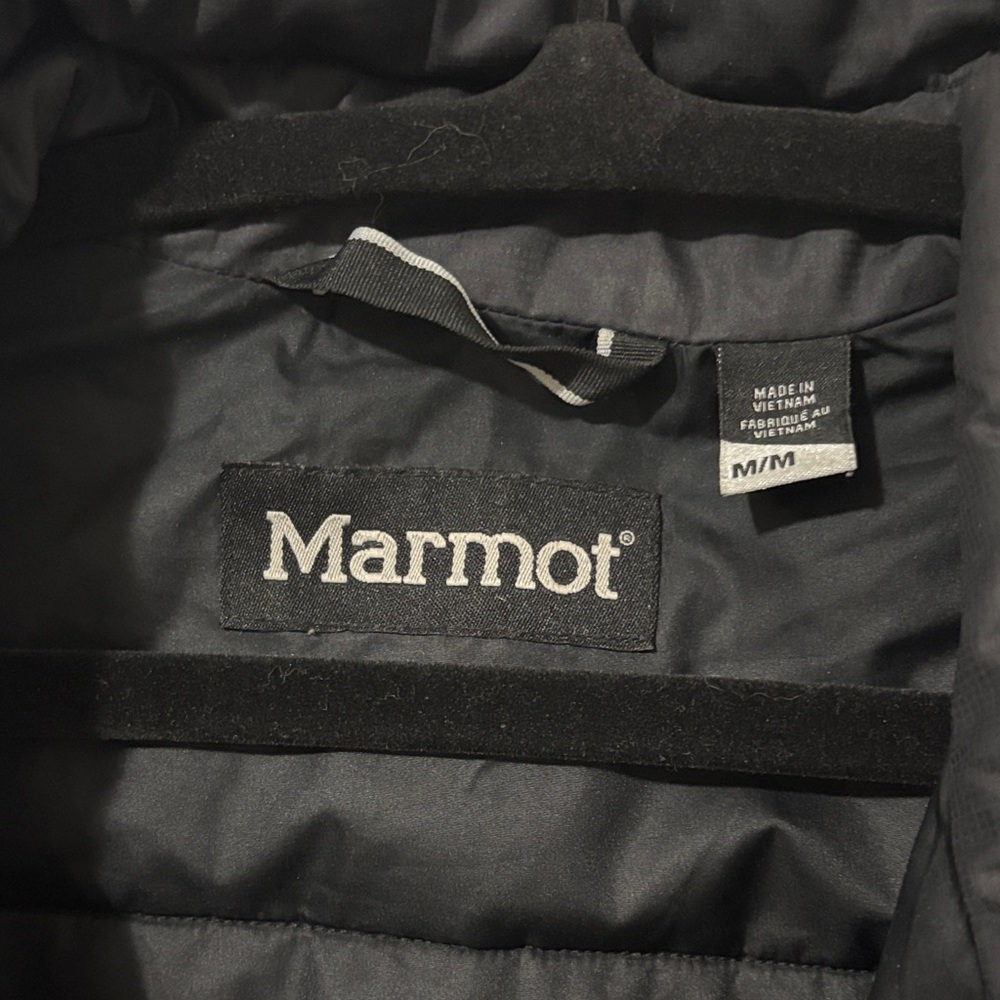 Marmot Women's Quilted Black Puffer Jacket - Picture 2 of 7